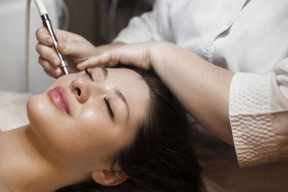 What is Microneedling?